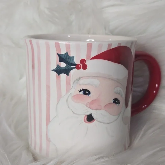 Sur la table mug Santa Claus Cup - Picture 8 of 14